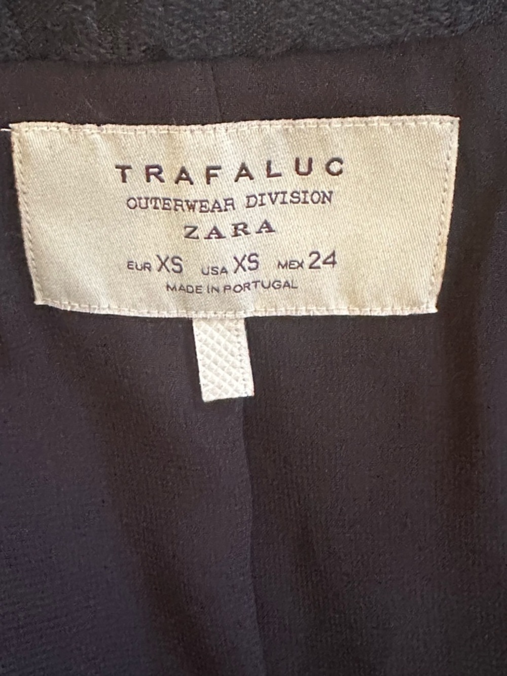 Zara Trafaluc (TRF) Black Textured Bomber Jacket Size XS Great Condition! - Picture 8 of 9